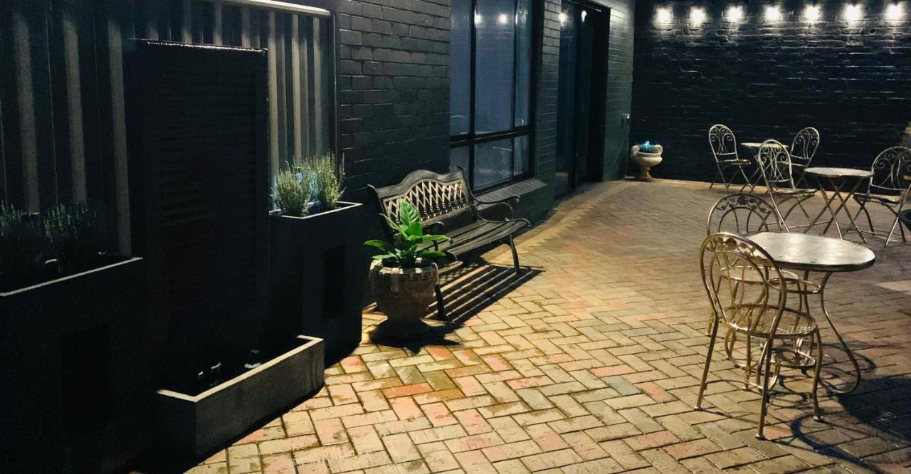Rochester Tavern Hotell Eksteriør bilde