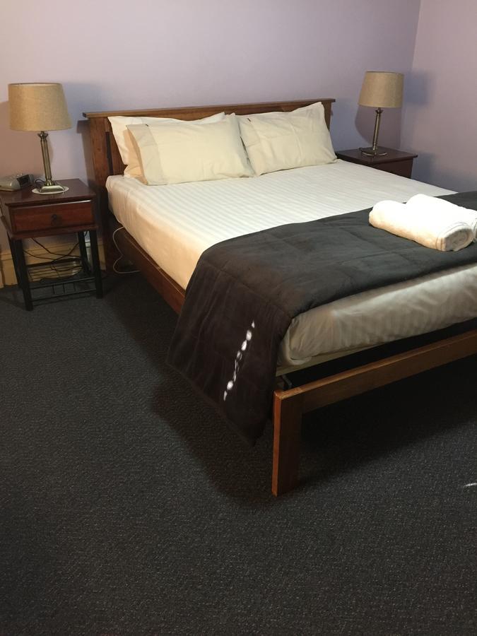 Rochester Tavern Hotell Eksteriør bilde